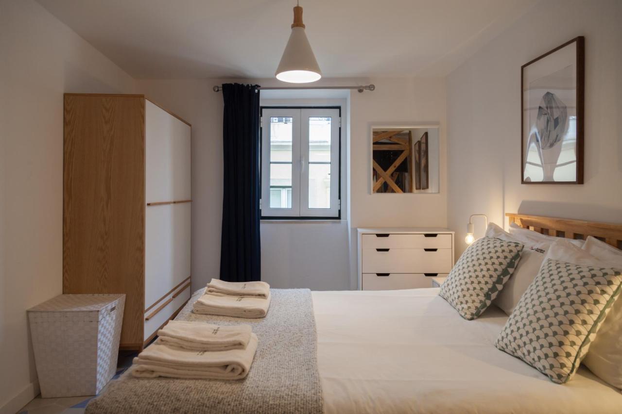 Flh Santa Catarina Typical Studio Lisbon Luaran gambar